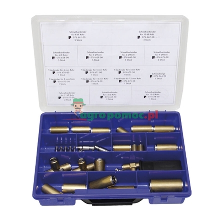  Assorted quick connectors